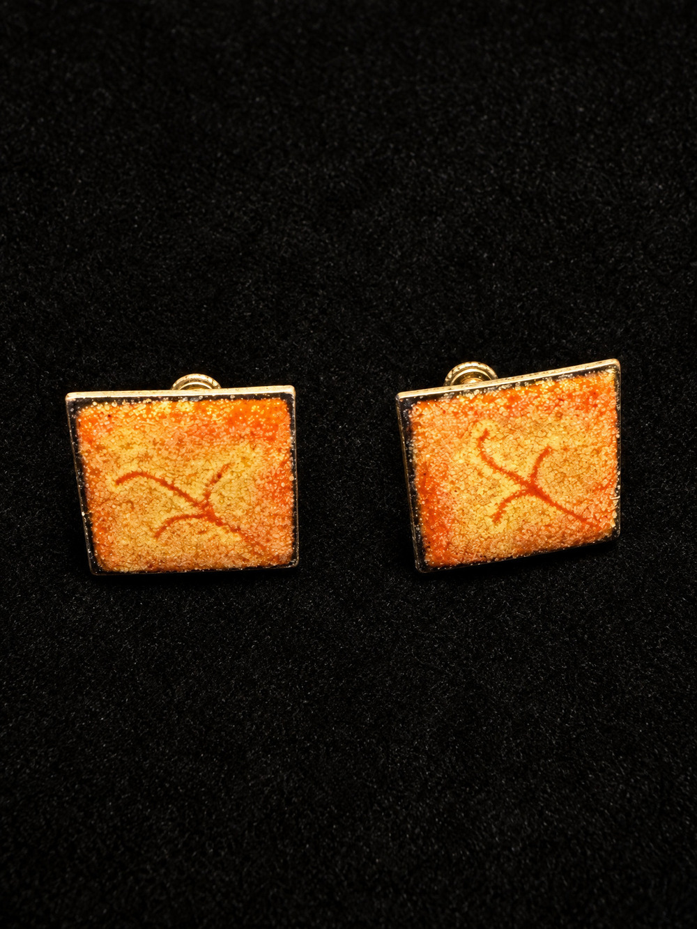 ⚜️ Vintage Clip-On Earrings | Orange Enamel Square | Gold-Tone Abstract 💗
